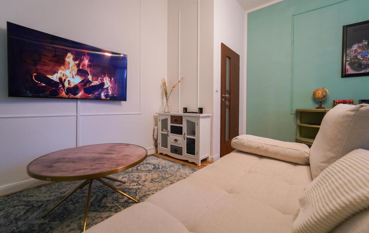 Mint 13 @ Mariahilf Apartamento Viena Exterior foto